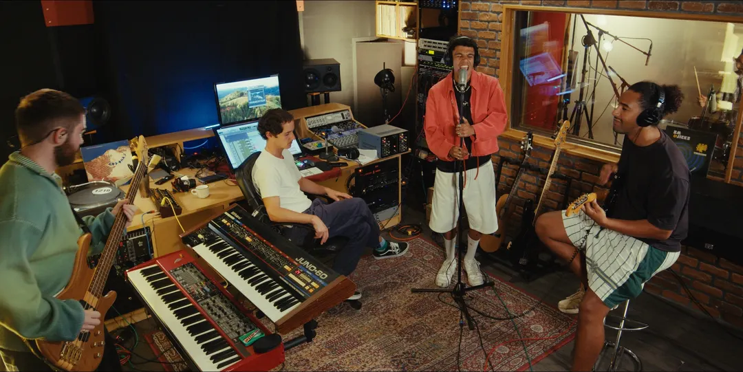 LIVE SESSION — 6