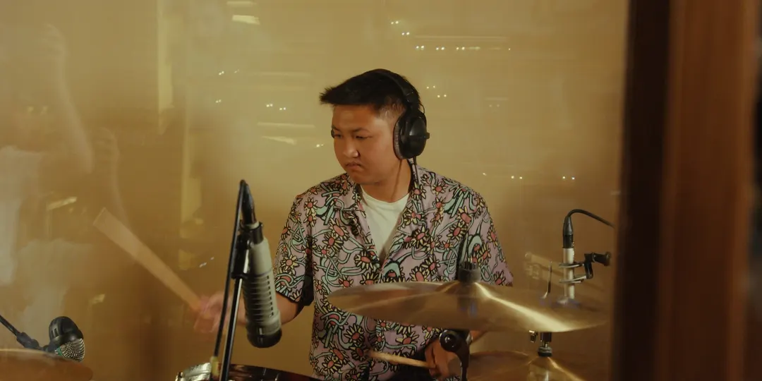 LIVE SESSION — 8